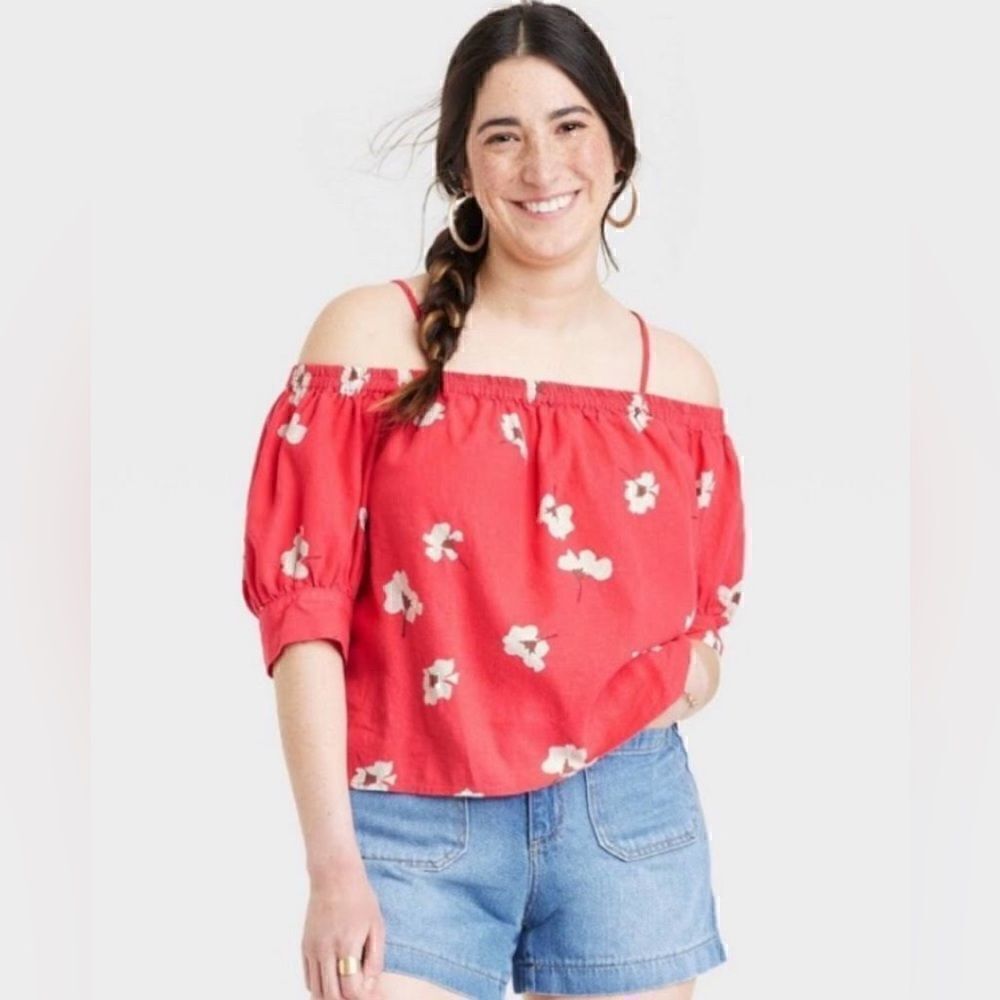 Universal Thread Red/Pink Floral Womens Puff Elbow Sleeve Blouse Size Med NWT